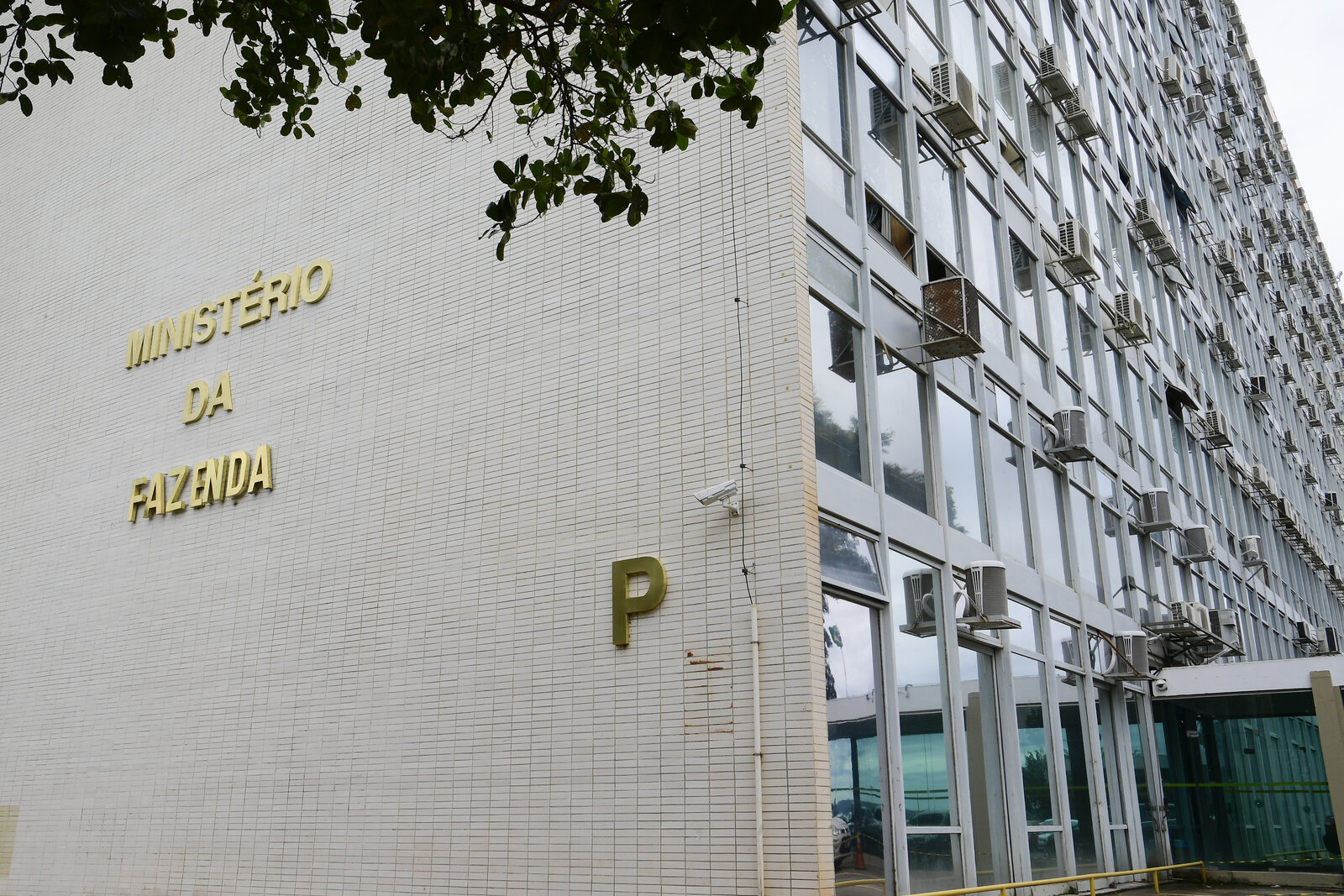 Fachada do prédio do Ministério da Fazenda, em Brasília, onde fica a sede da Receita Federal